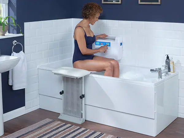 4 signs you need a bathlift