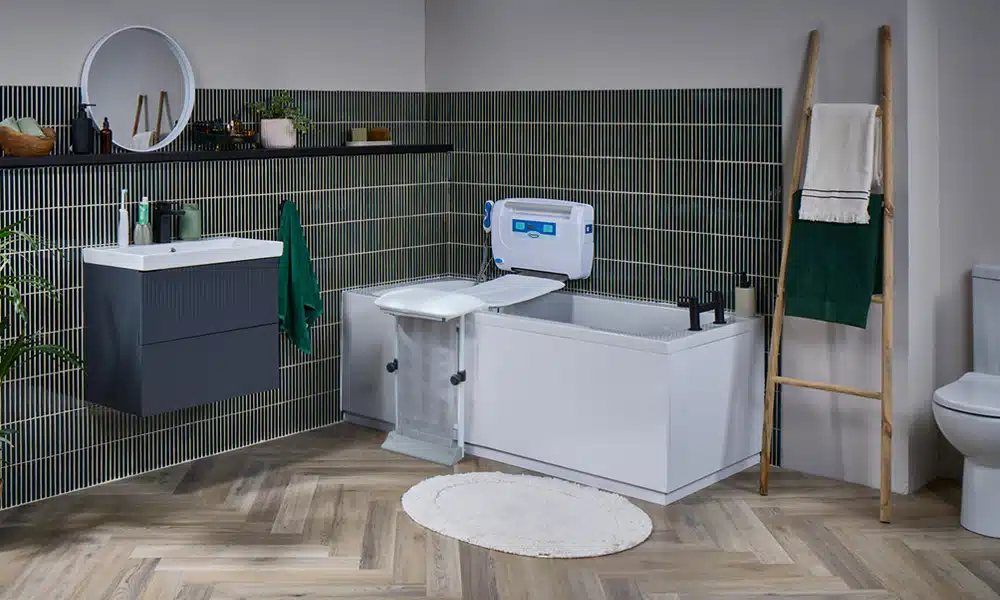 Easy2bathe Bath Lift!