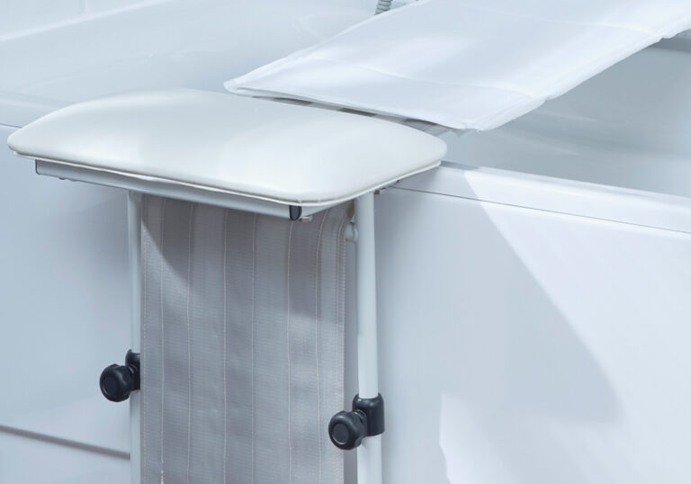 Bath Lifts for Elderly How Bath Lifts Work Easy2Bathe